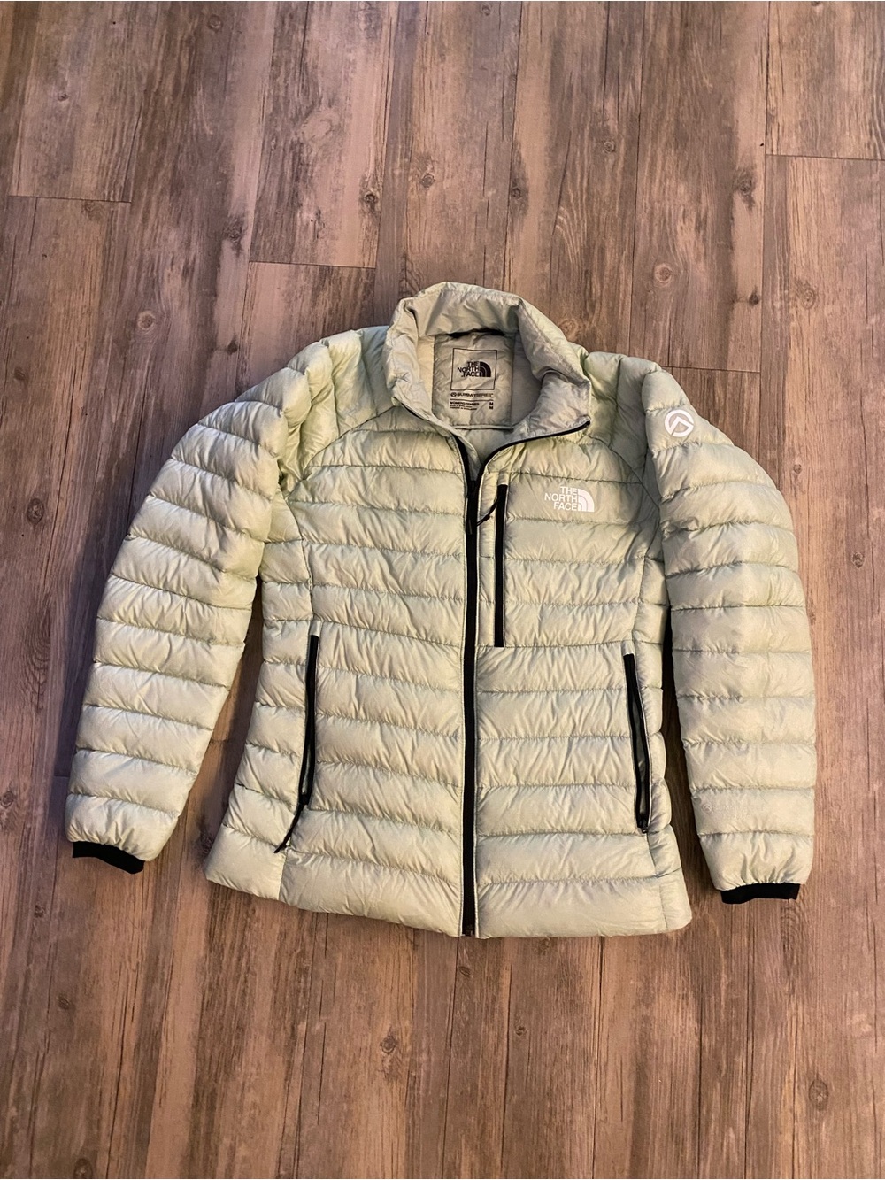 The North Face Women's Pale Green Breithorn Down Jacket